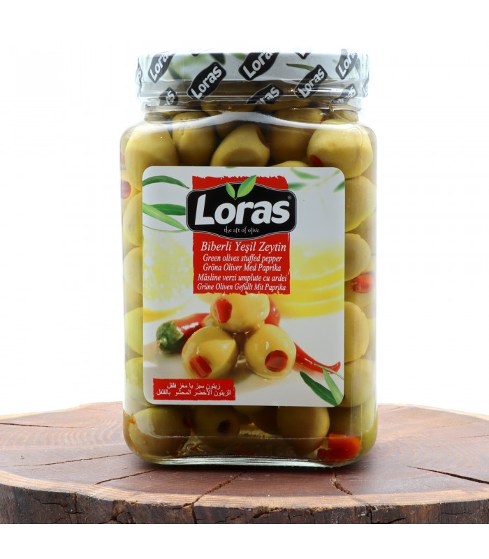 زیتون سبز پر شده با فلفل لوراس