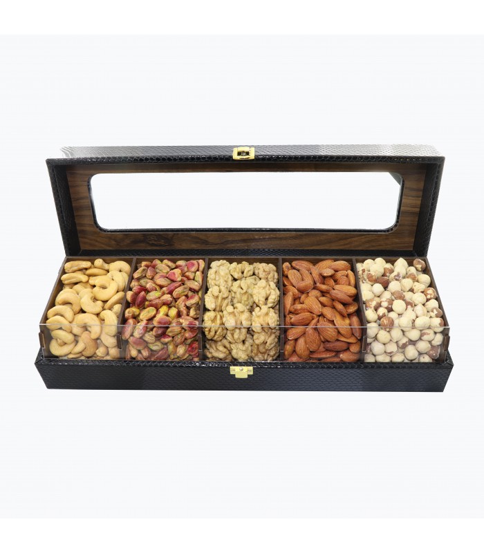 جعبه کادویی چرمی مشکی 4 خانه روژان جعبه کادویی چرمی مشکی 4 خانه روژان