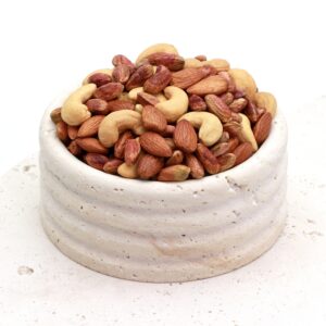 آجیل سلطنتی شور رویال