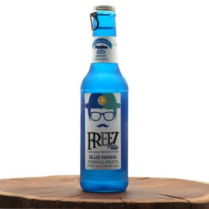 نوشیدنی فریز با طعم میوه های استوایی