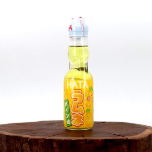 نوشیدنی رامونه ژاپنی با طعم آناناس _ hata  kosen