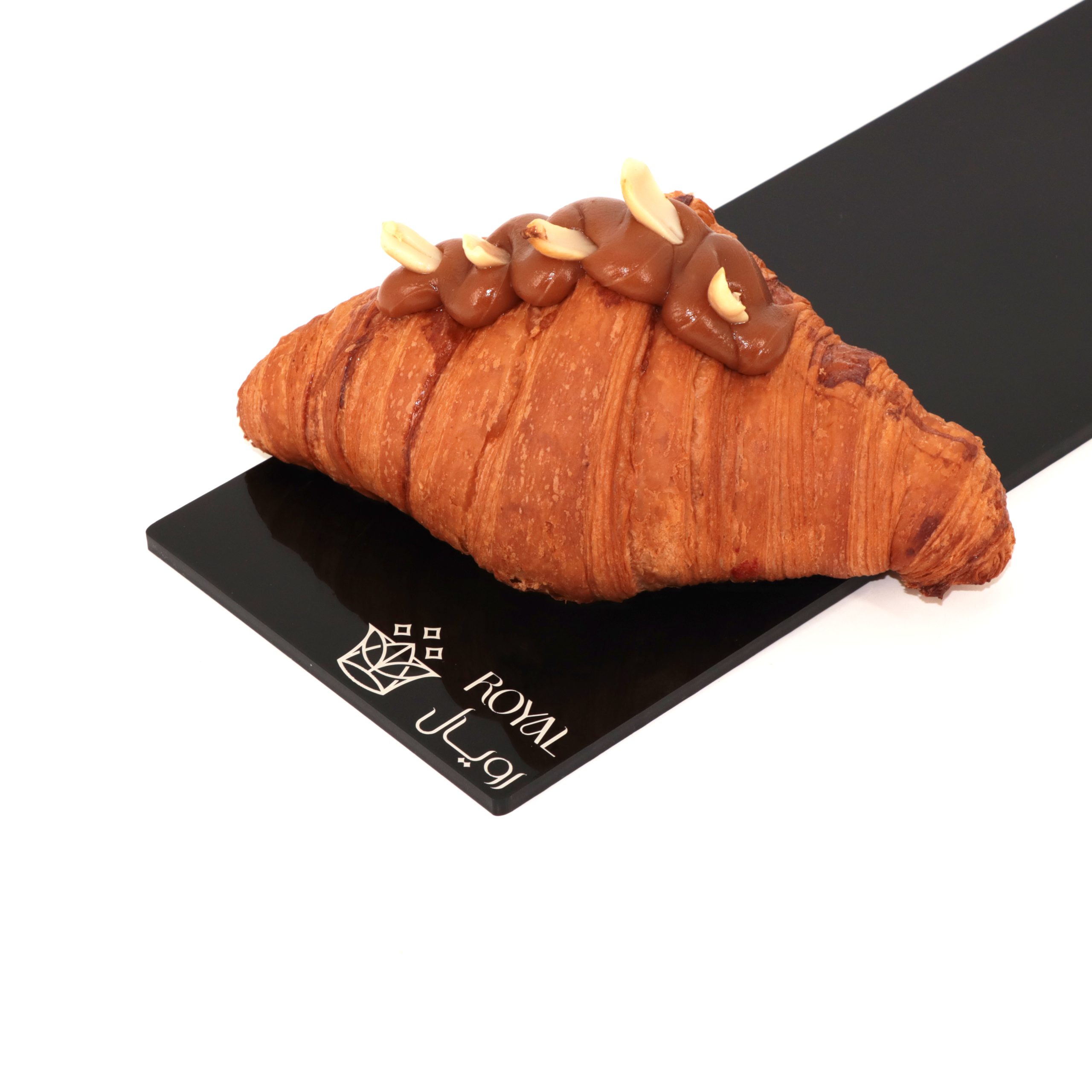 کروسان بادام زمینی